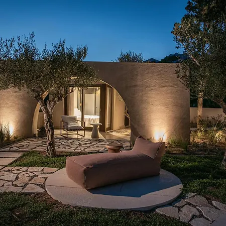 Villa The Echo Of The Sea - Beachfront Luxury *