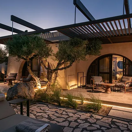 The Echo Of The Sea - Beachfront Luxury Villa Skaloti